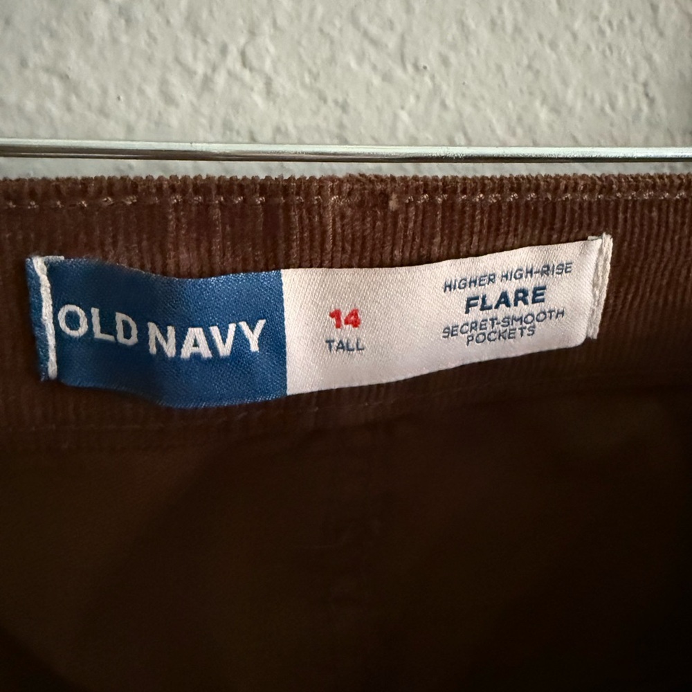 Old Navy Higher High-Rise Flare Corduroy Pants, brown, 14 Tall - Picture 7 of 9